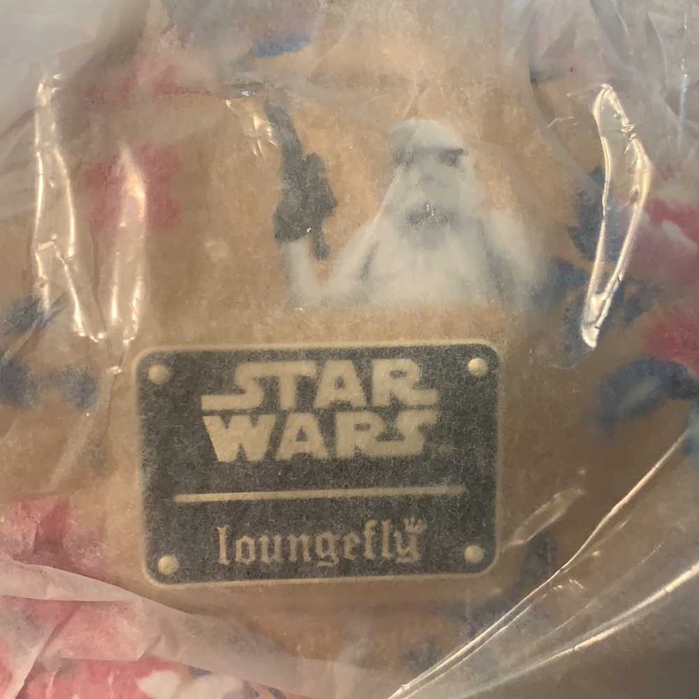NWT Floral AOP Storm Trooper Loungefly backpack - Picture 2 of 9